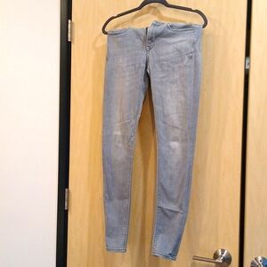 Gray skinny jeans